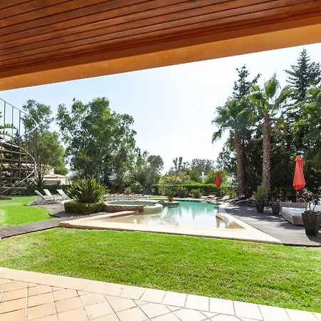 Private Pool And Jacuzzi By Galantevasques 别墅 *